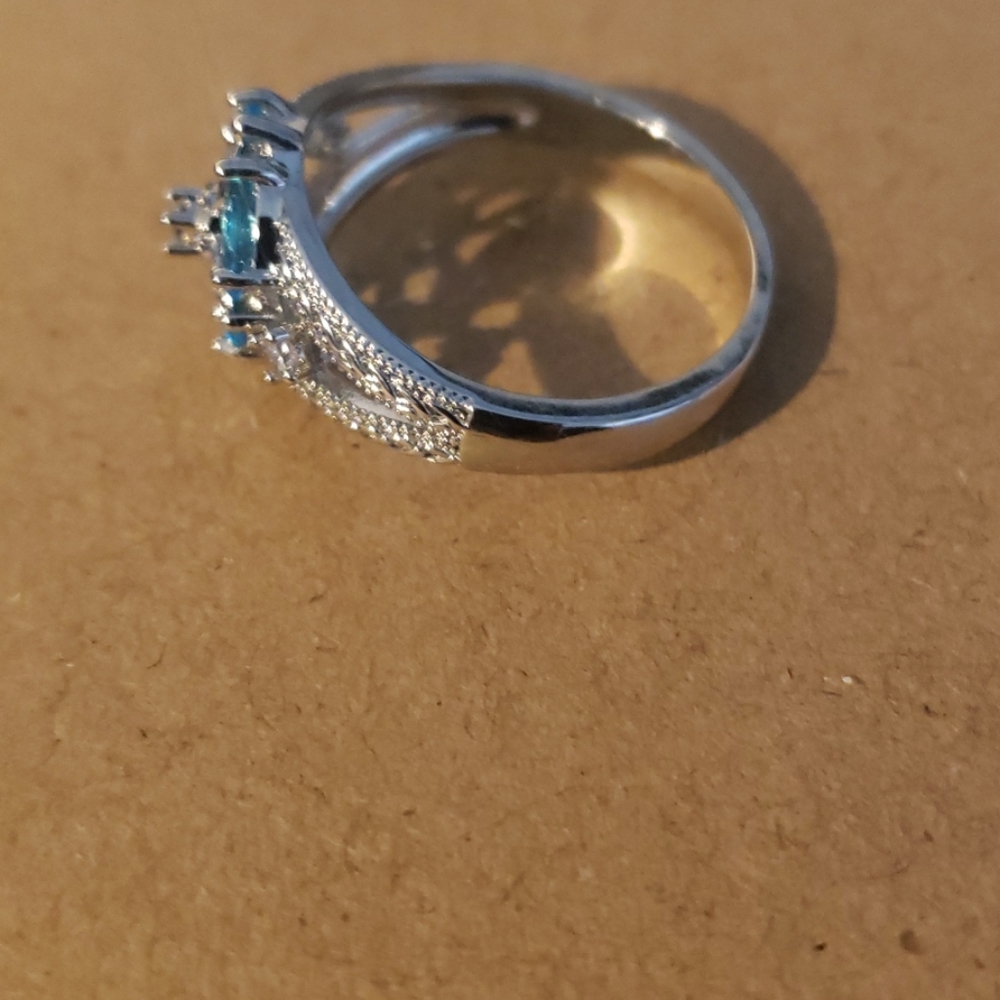 Women ring - Picture 4 of 5